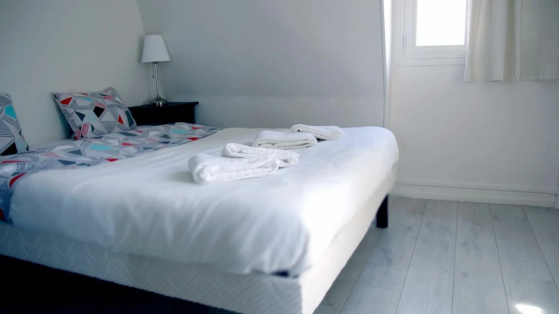 Apartman Pelican - Apt. Near Eiffel Tower