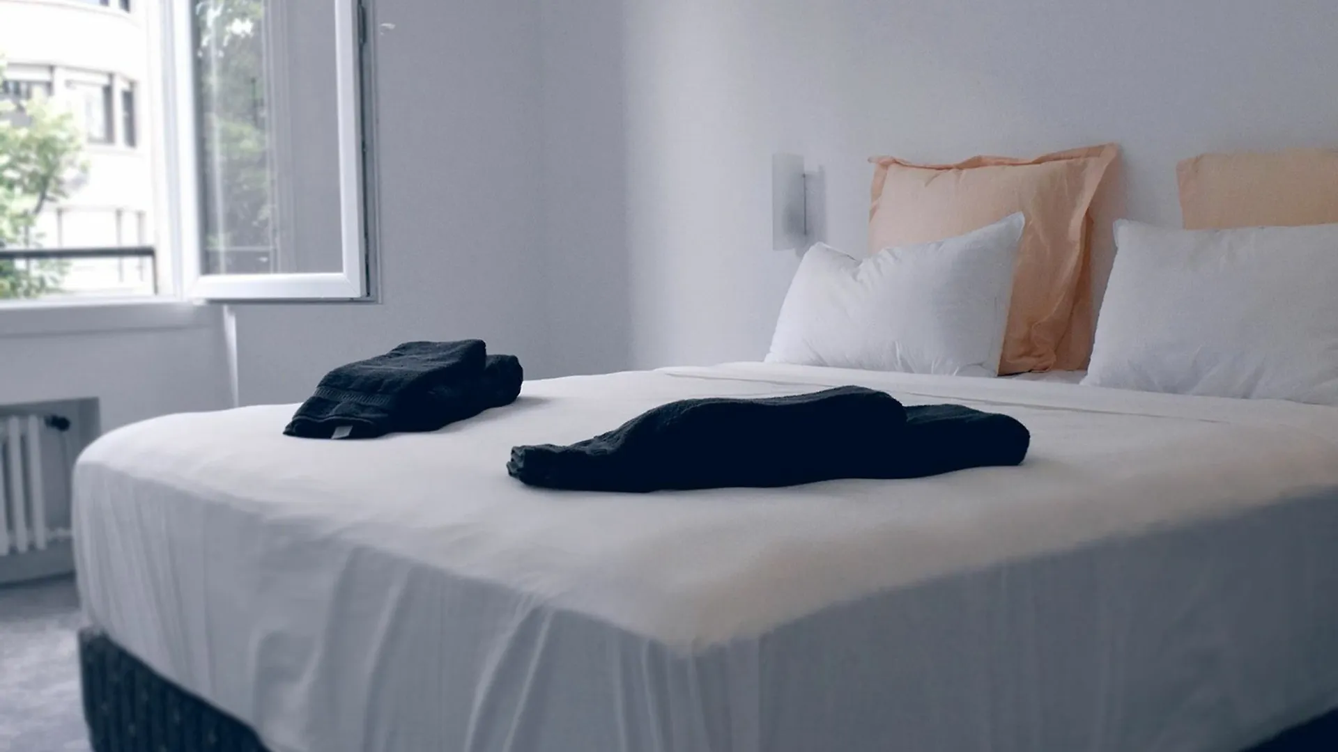 Apartman Pelican - Apt. Near Eiffel Tower *